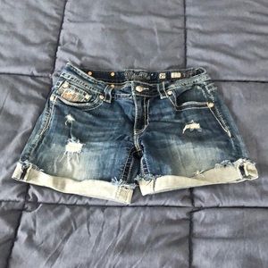 Miss Me shorts, Size 29.
